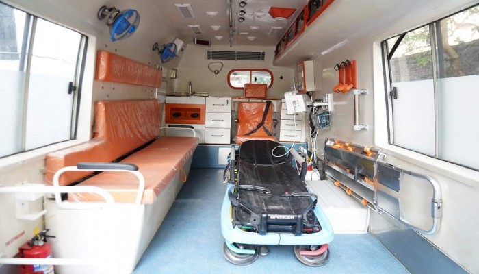 স্বাস্থ্যসেবায় রাসিকের স্বাস্থ্য বিভাগে যুক্ত হয়েছে কার্ডিয়াক এ্যাম্বুলেন্স সেবা