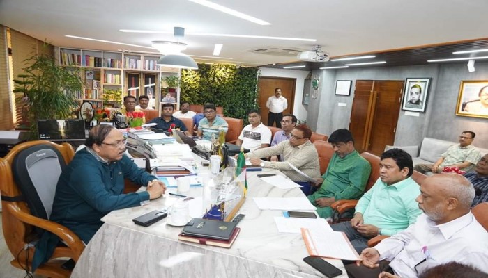 সিটি সেন্টার এর অগ্রগতি বিষয়ে রাসিক ও এনা প্রোপার্টিজ‘র মতবিনিময় সভা