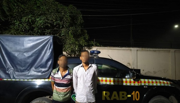 র‍্যাব-৫ এর অভিযানে আন্তঃজেলা ডাকাত দলের ২ সদস্য গ্রেপ্তার 