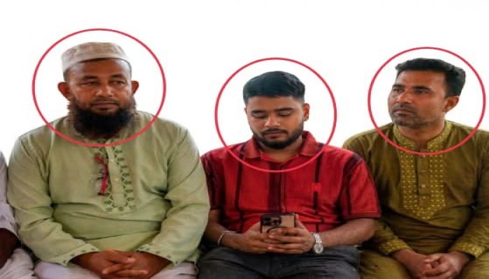 দুর্গাপুরে মাদরাসা শিক্ষকসহ ৩ দালালের প্রতারণা, কম্বোডিয়ায় বিক্রি ৫ যুবক, নিঃস্ব পরিবার
