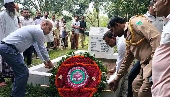 জুলাই গণঅভ্যুত্থান দিবসে গোমস্তাপুরে শহীদদের স্মরণ, দেশ গঠনের আহ্বান